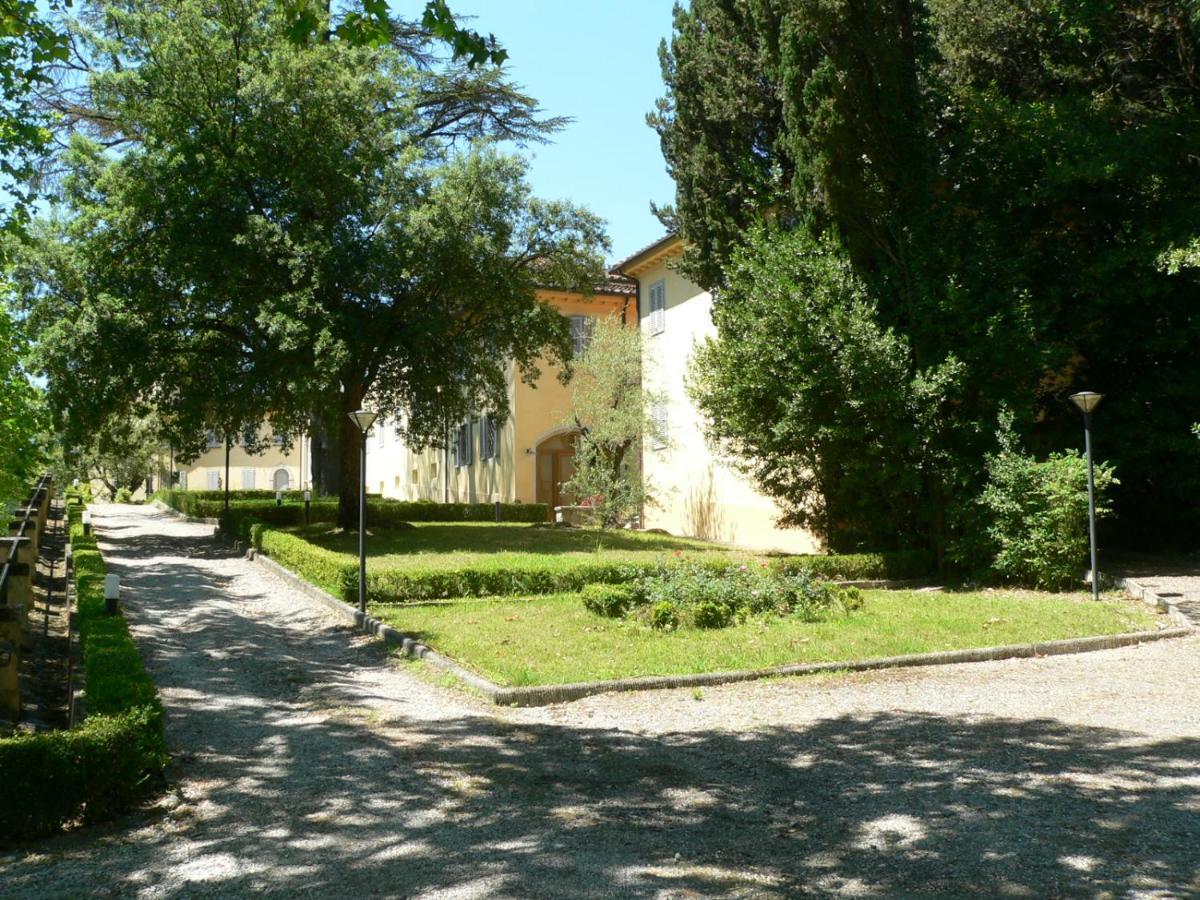 Вилла Residenza Le Cicogne Пистойя Экстерьер фото